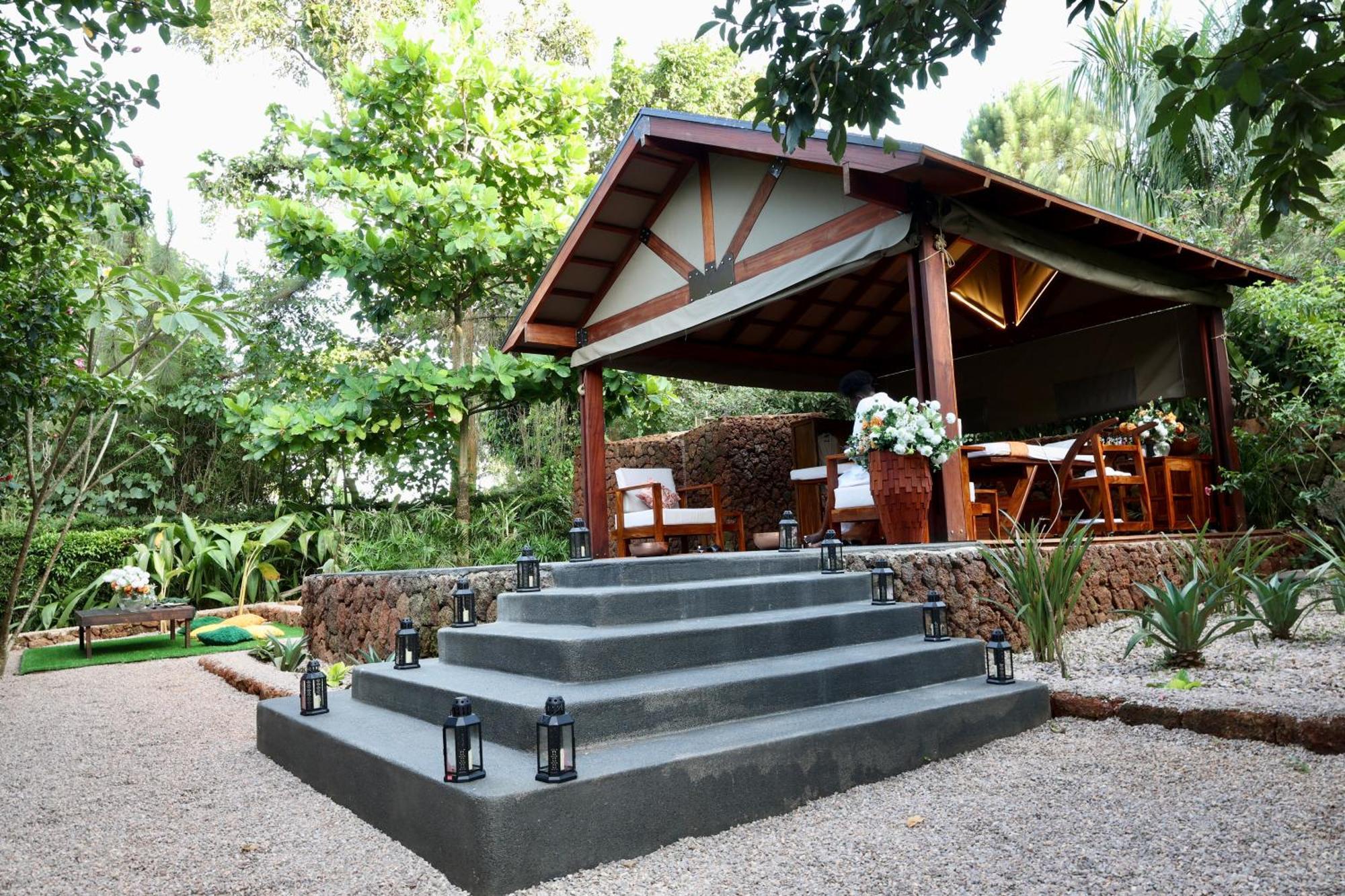 Divine Resort & Spa Kampala Exterior photo